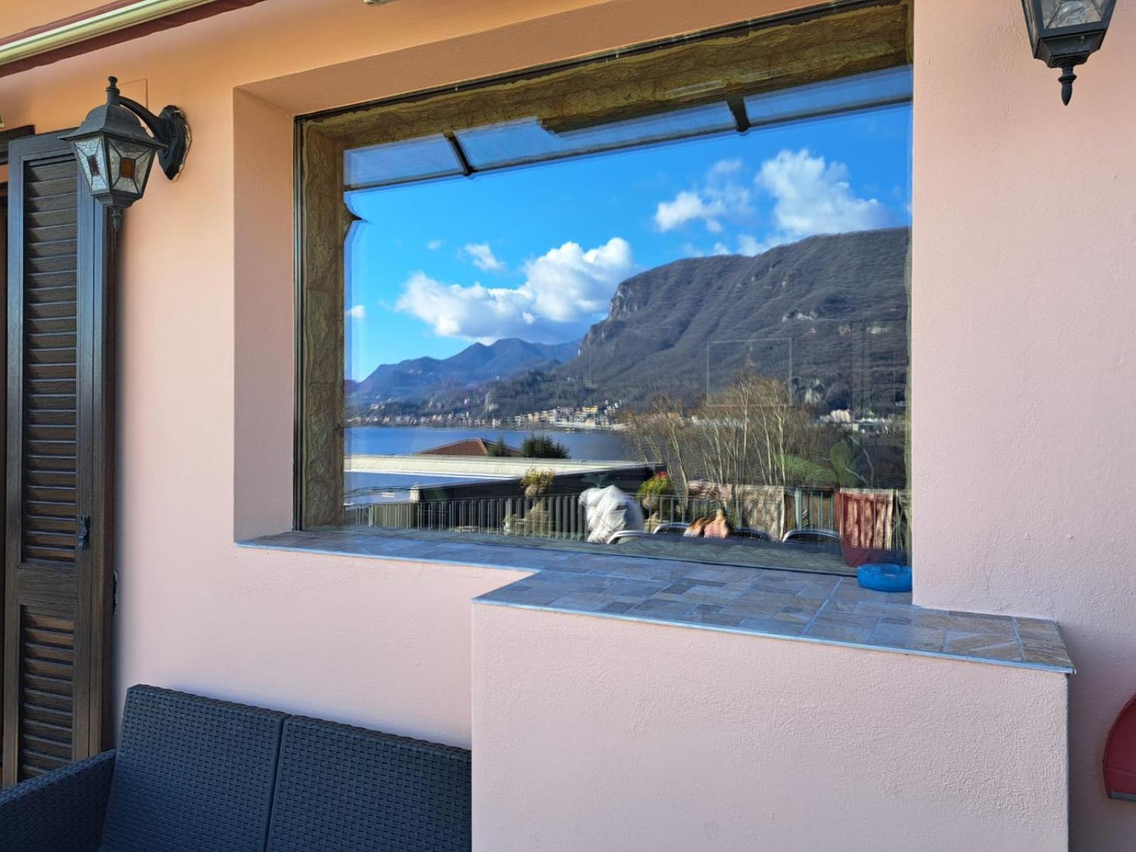 Le Rose Sul Lago Pescate Bagian luar foto